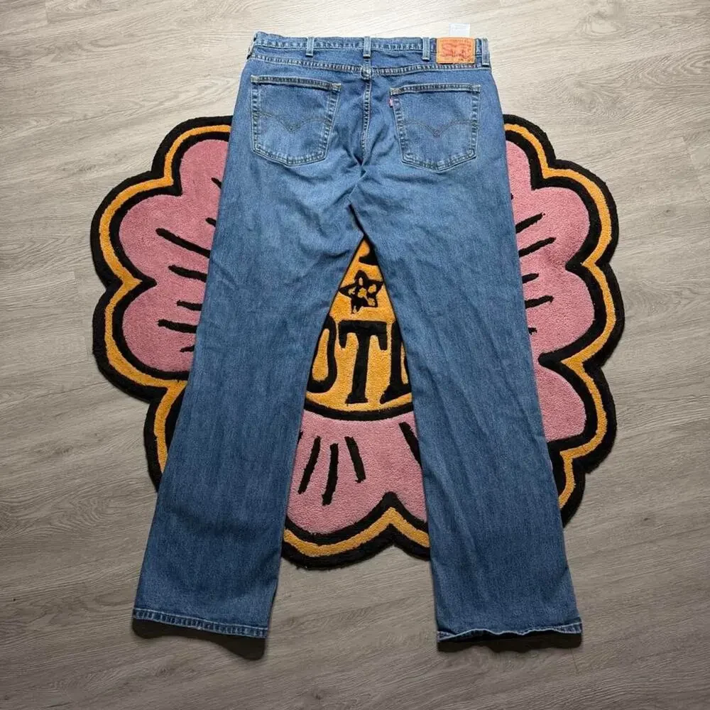 Levis levi’s 527